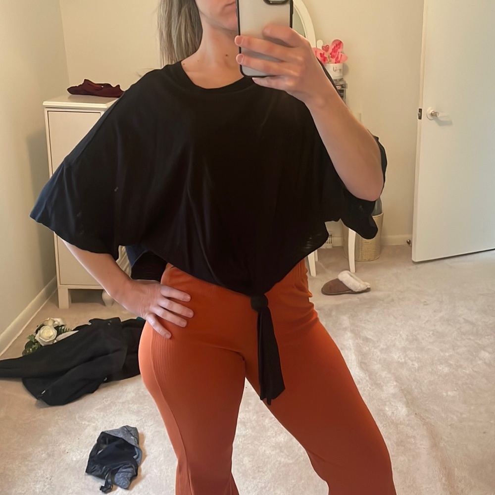 Oversized knotted t shirt